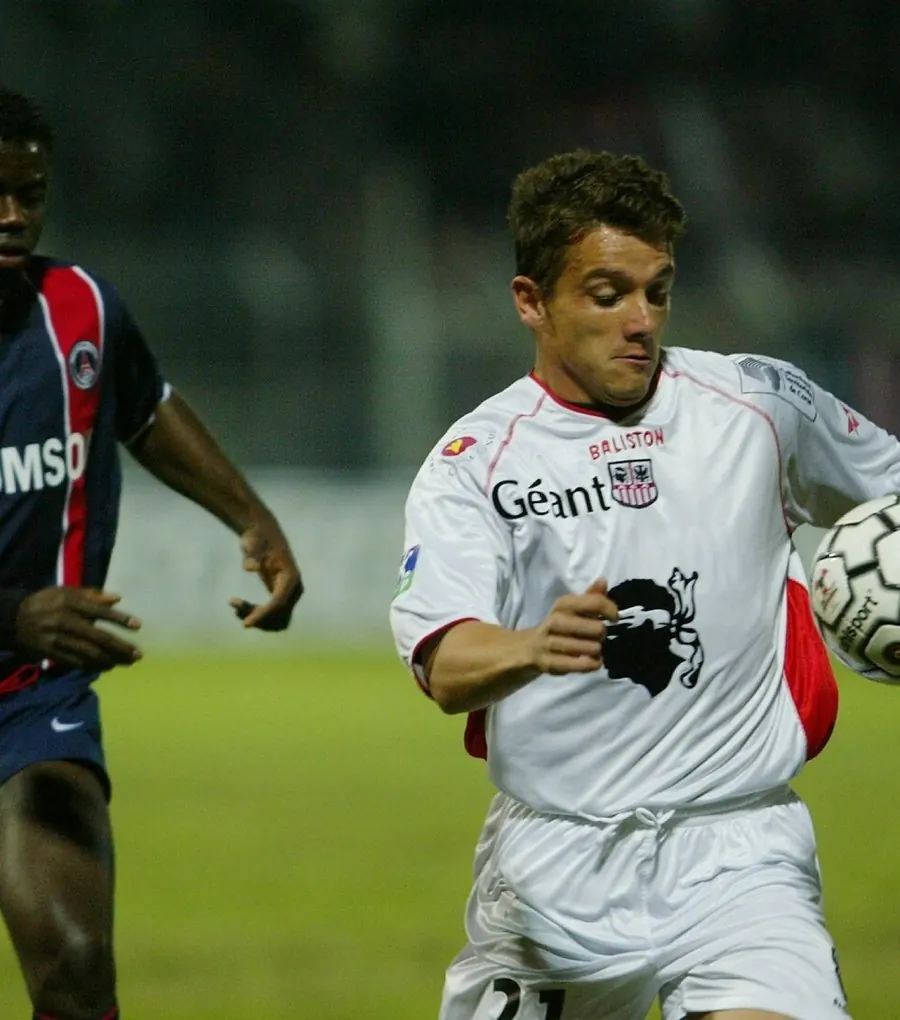 Un joueur de l'ACA, génération du titre de champion de D2